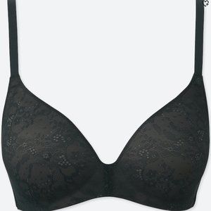 Uniqlo WOMEN BEAUTY LIGHT WIRELESS BRA LACE (NWOT)